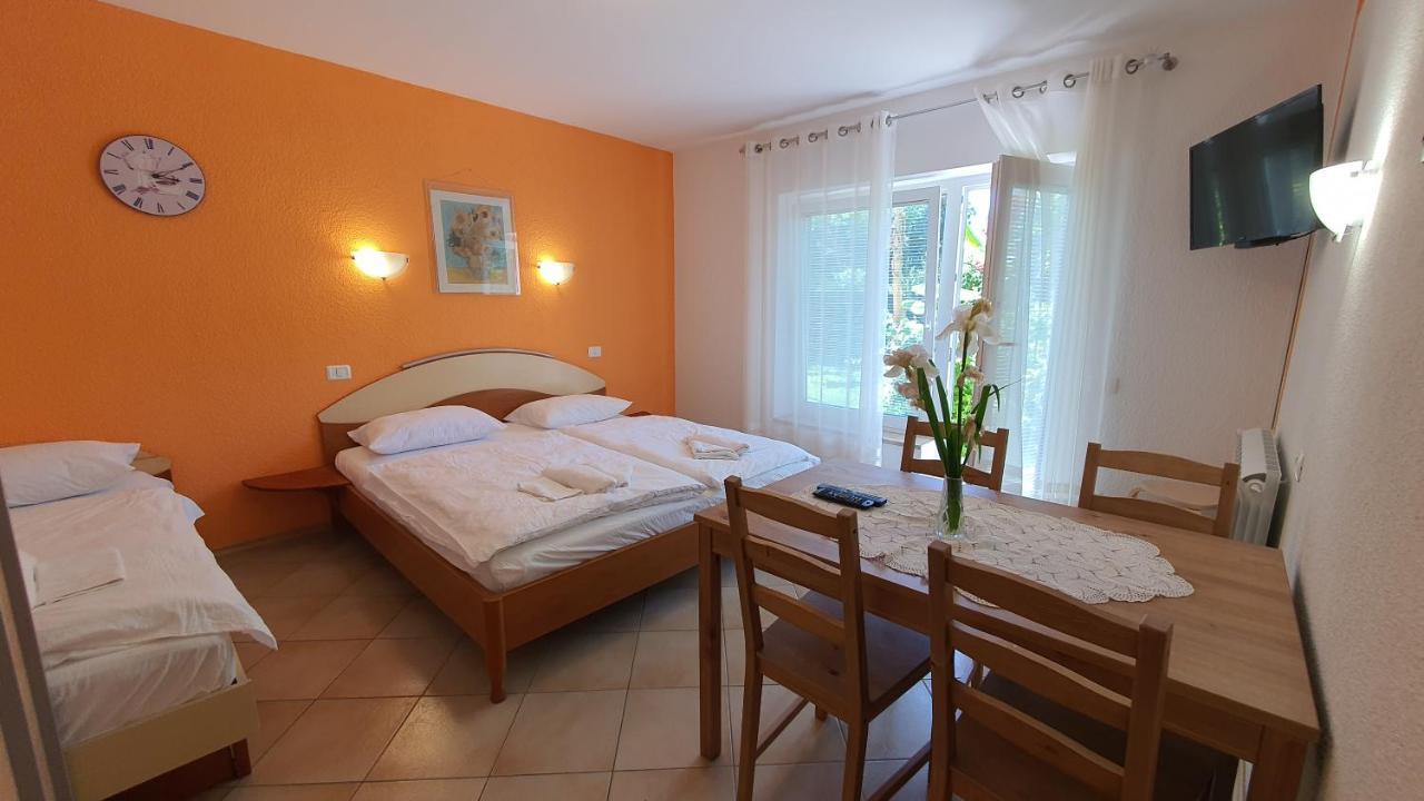 Peaceful Green Apartments Ae ポルトローシュ エクステリア 写真